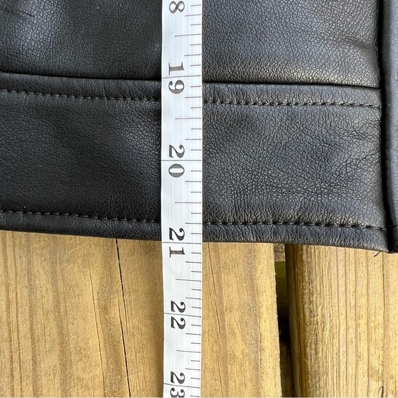 Blank NYC Faux Black Leather Full Zip Moto Jacket NWOT Sz M Lined Mob Wife - Picture 15 of 16